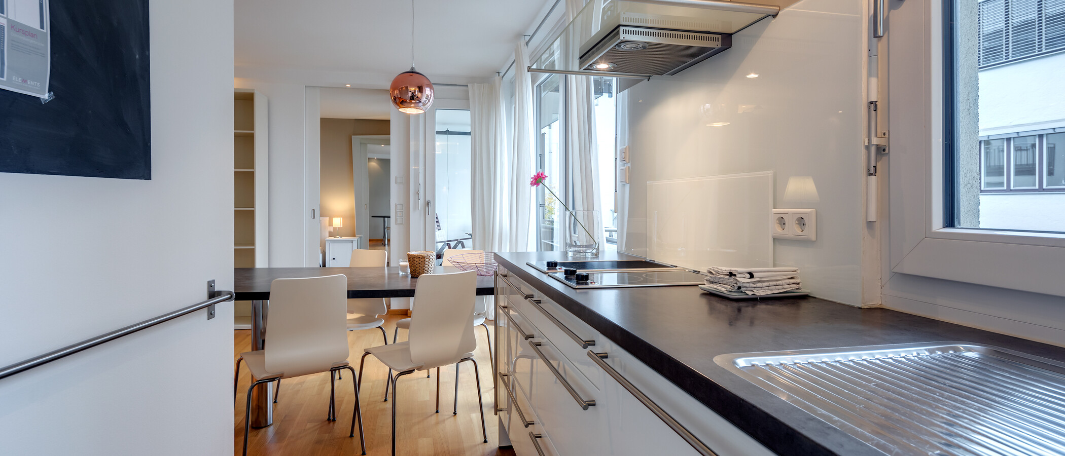 apartment München Maxvorstadt 04 kitchen 10752