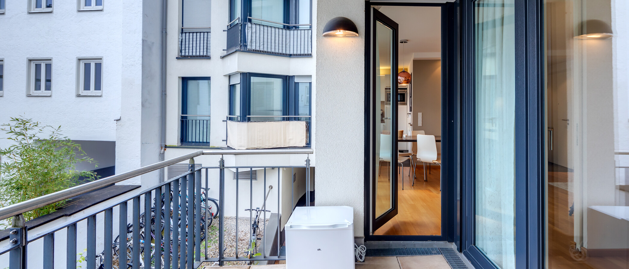 apartment München Maxvorstadt 02 balcony 10752