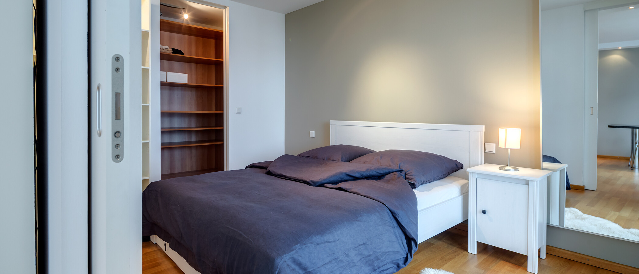 apartment München Maxvorstadt 02 sleeping area 10752