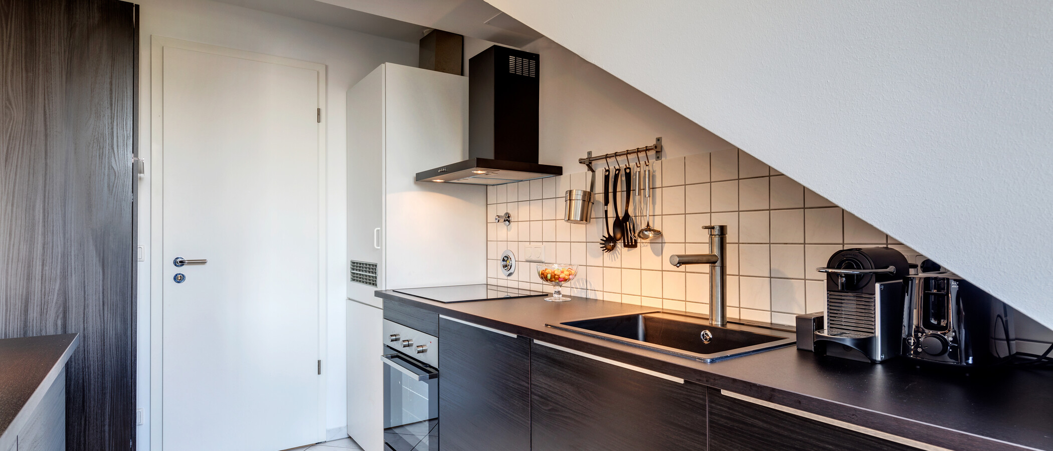 attic apartment München Schwabing-Nord (zw. Belgrad- & Leopoldstraße) 05 kitchen 10759