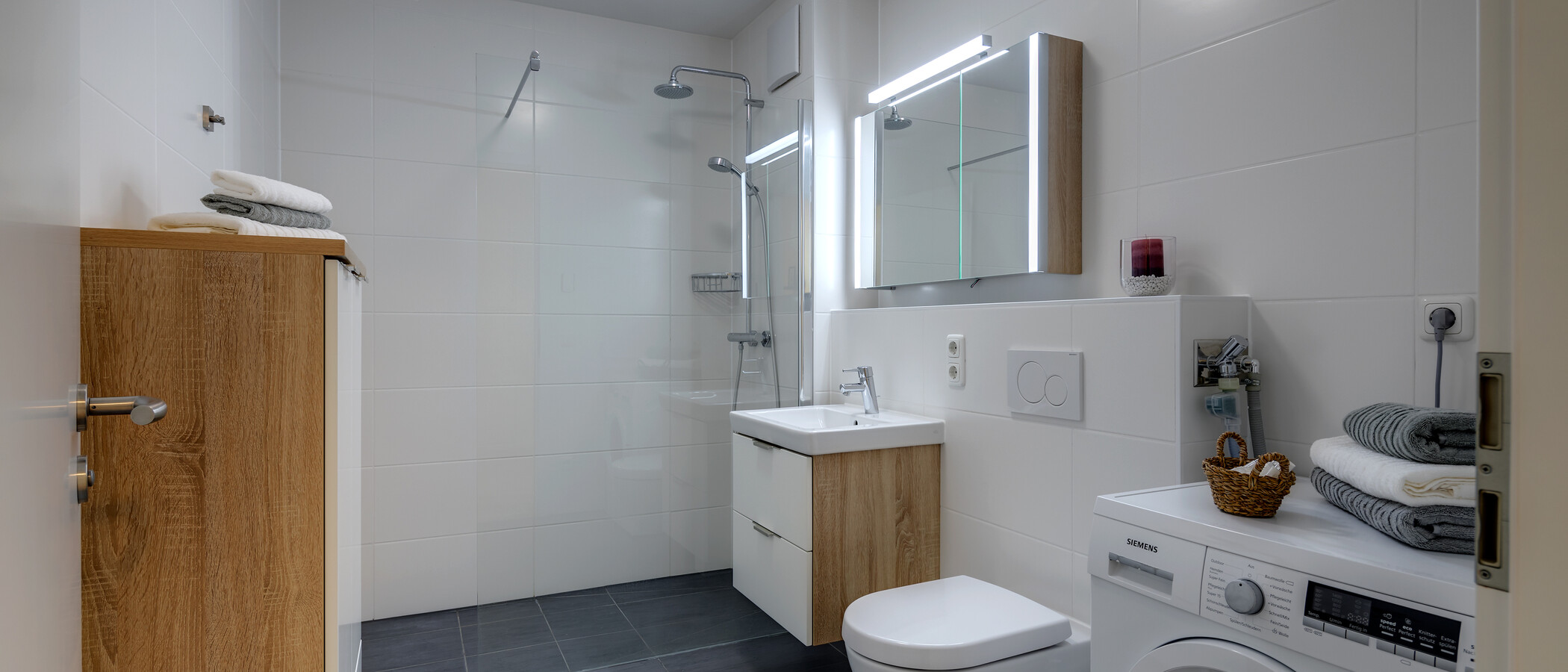 apartment München Messestadt Riem 01 bathroom 10766