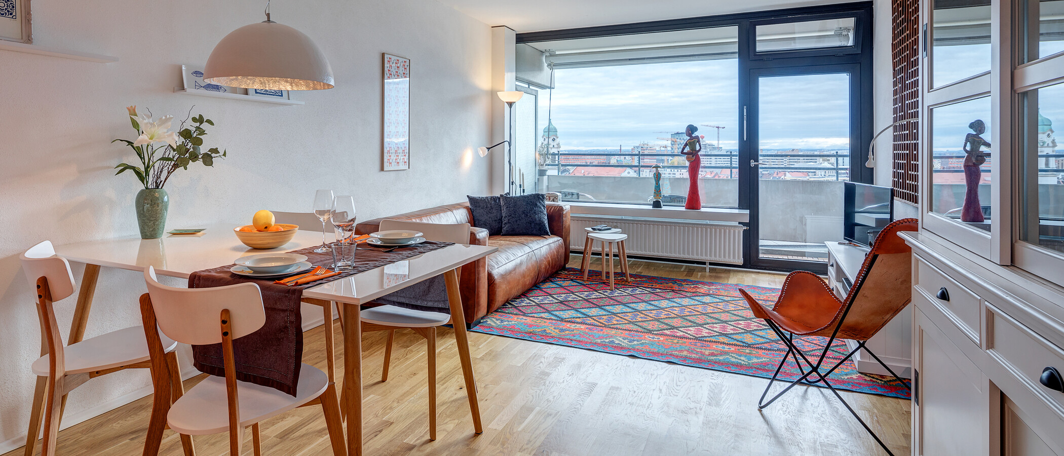 apartment München Haidhausen 01 living room 10769