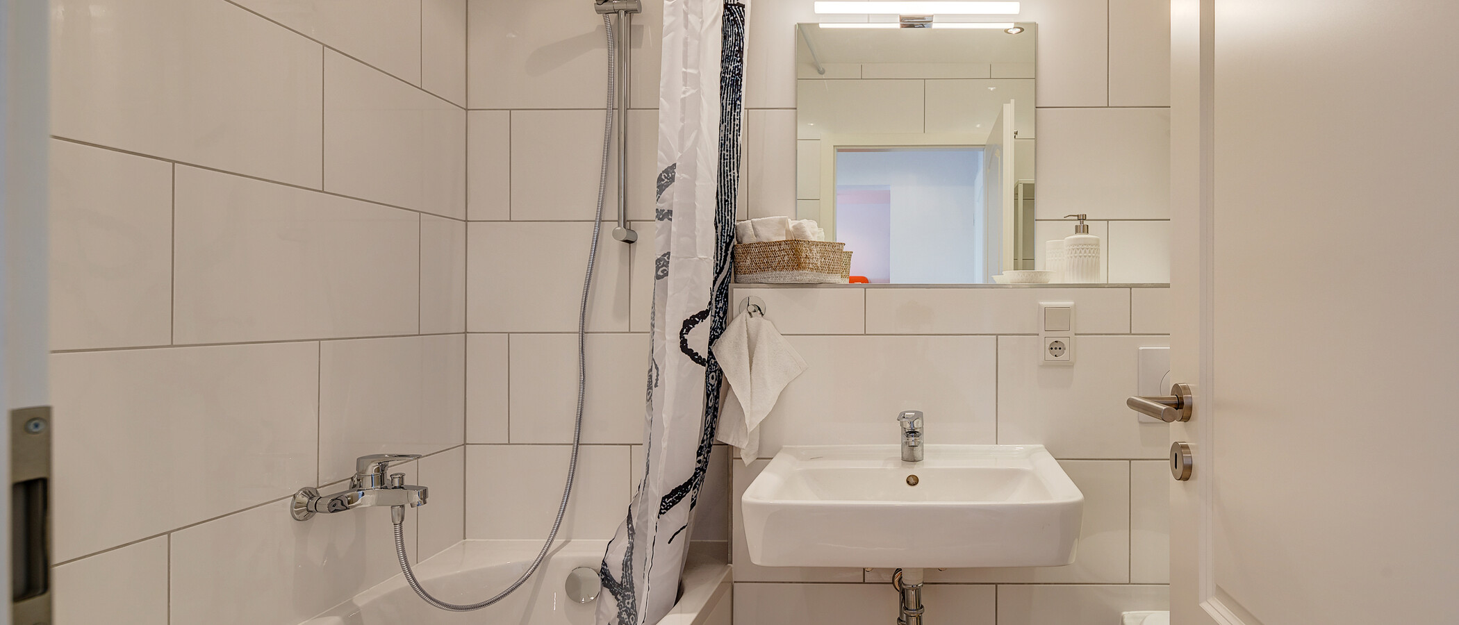 apartment München Haidhausen 01 bathroom 10769
