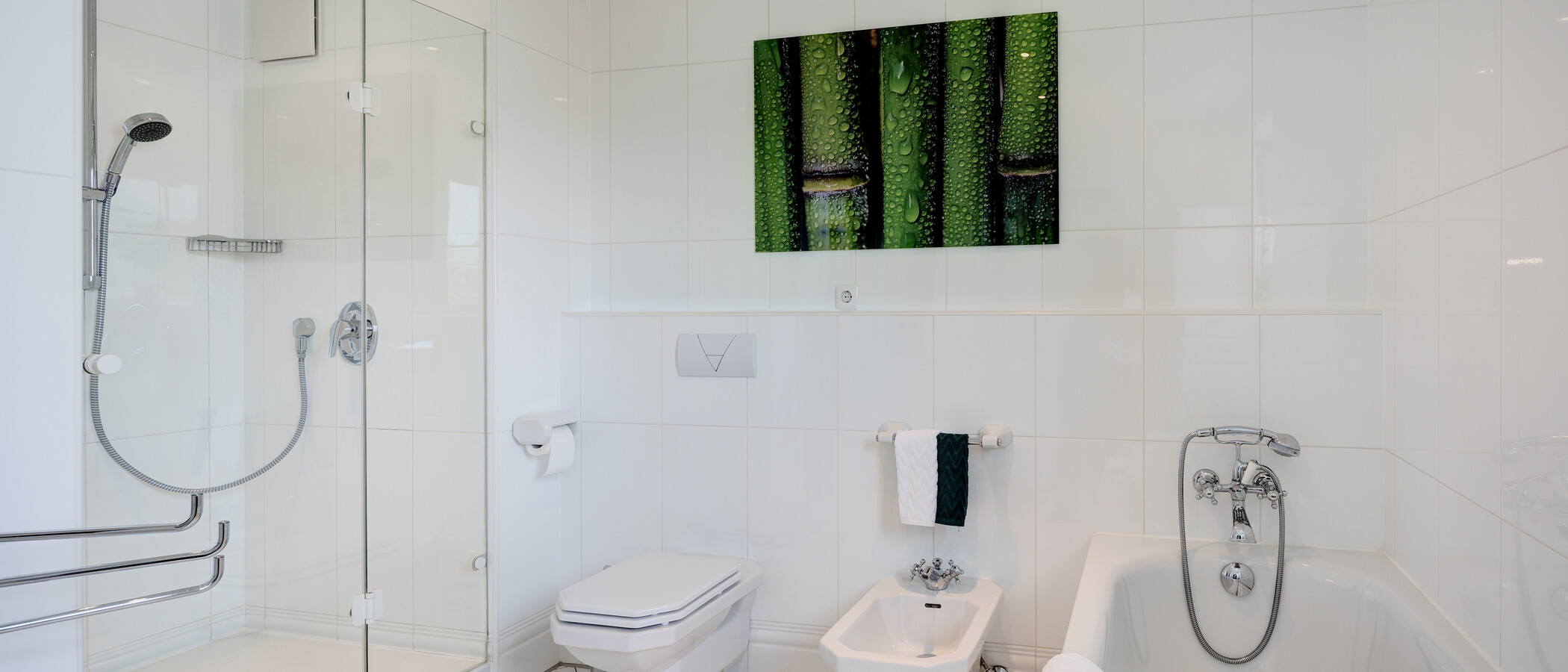 roof terrace apartment München Bogenhausen 01 bathroom 10781