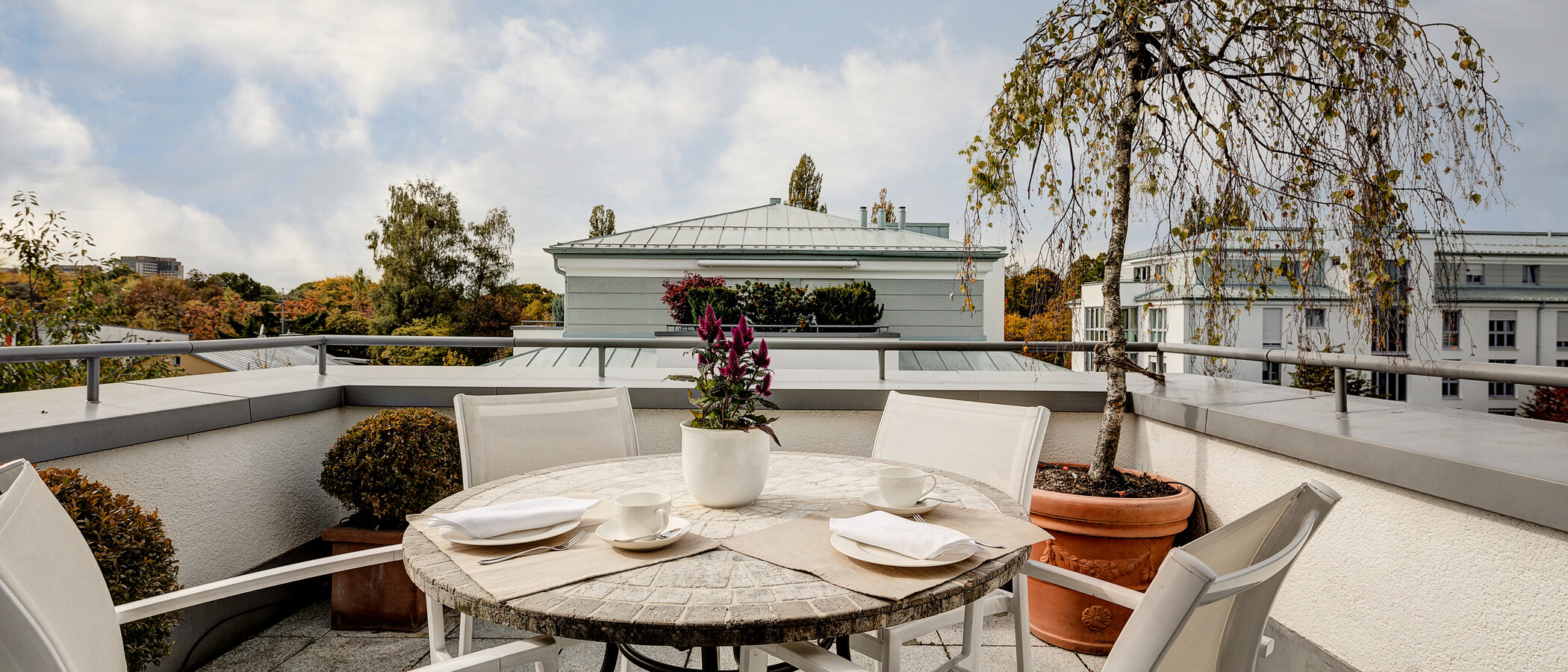 roof terrace apartment München Bogenhausen 01 terrace 10781