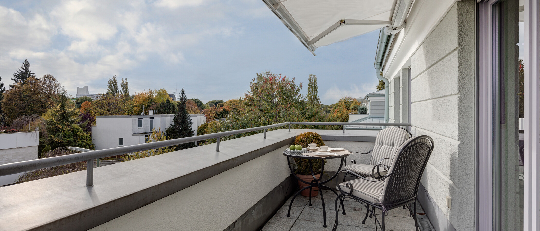 roof terrace apartment München Bogenhausen 02 2. terrace 10781