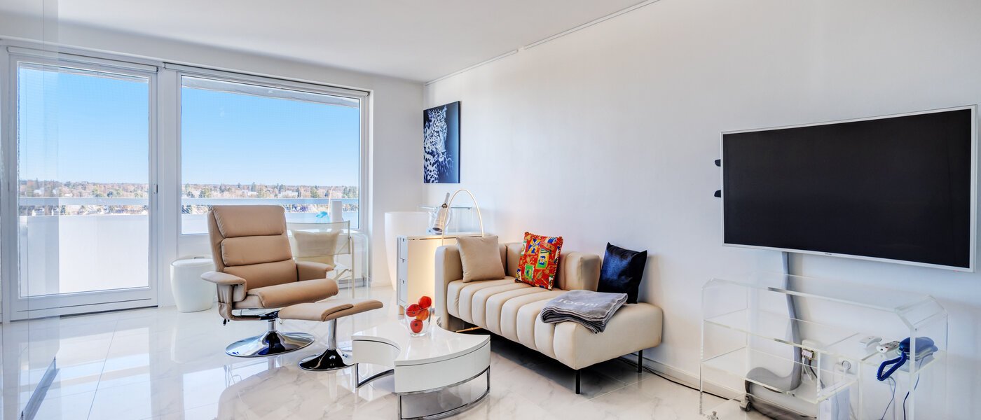 apartment München Parkstadt Solln 01 living area 10793