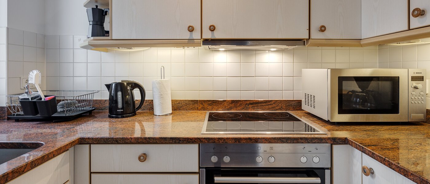 apartment München Denning 01 kitchen 10800