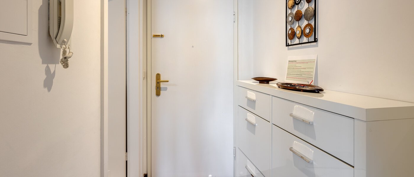 apartment München Denning 01 hall 10800