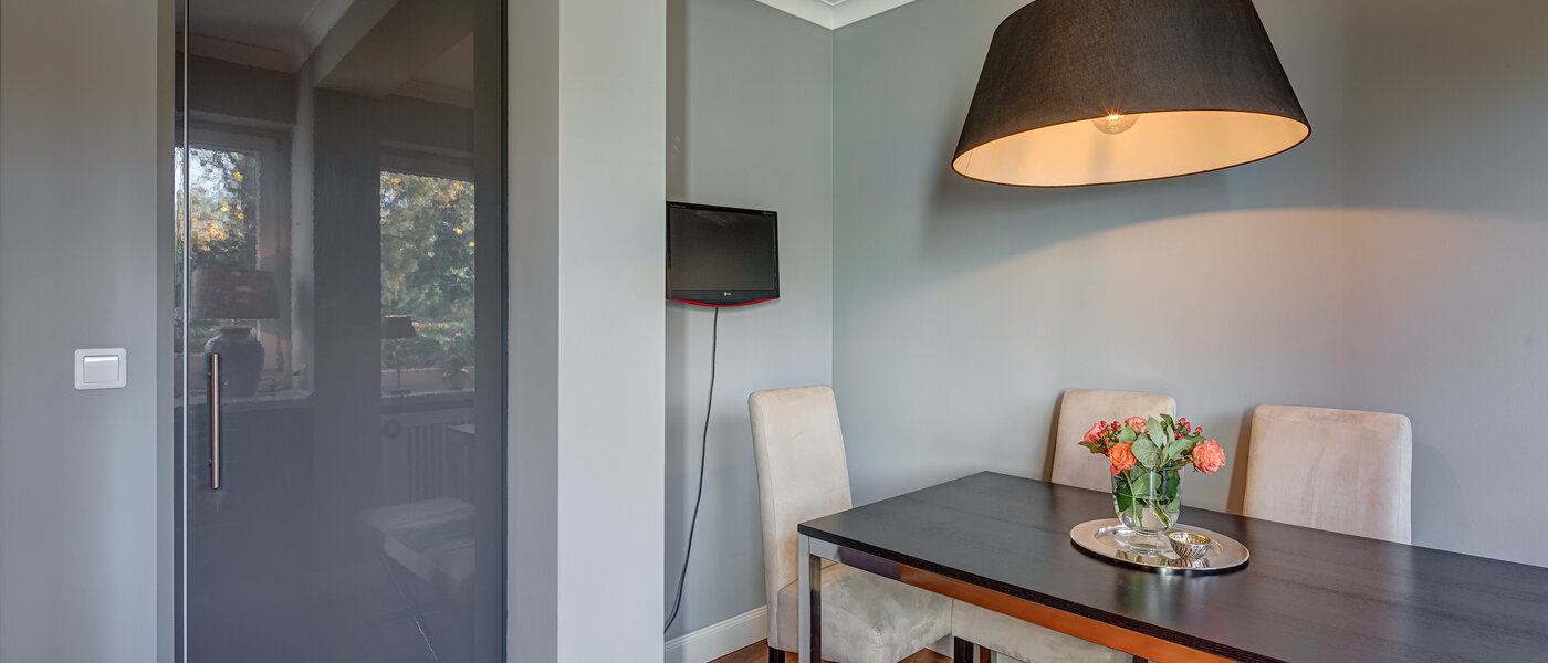 apartment München Herzogpark 04 kitchen 10801