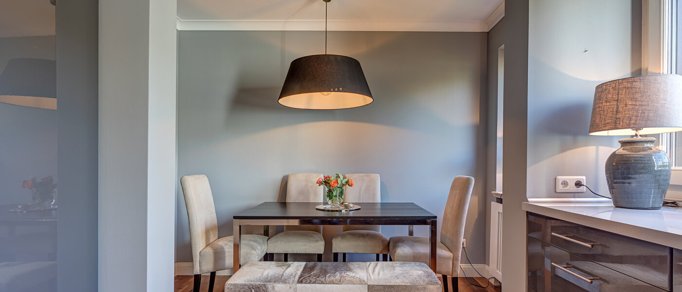 apartment München Herzogpark 01 dining 10801