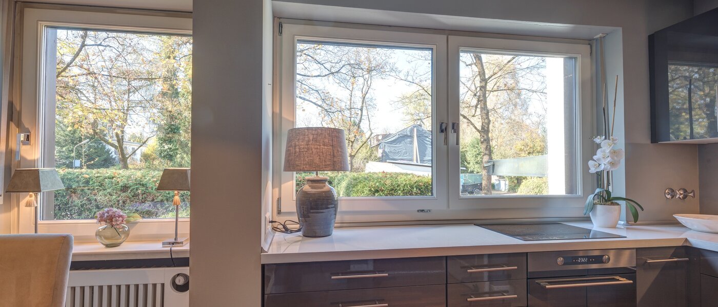 apartment München Herzogpark 02 dining 10801