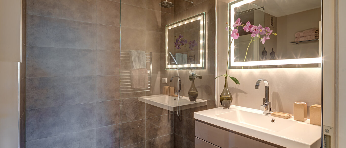 apartment München Herzogpark 01 bathroom 10801