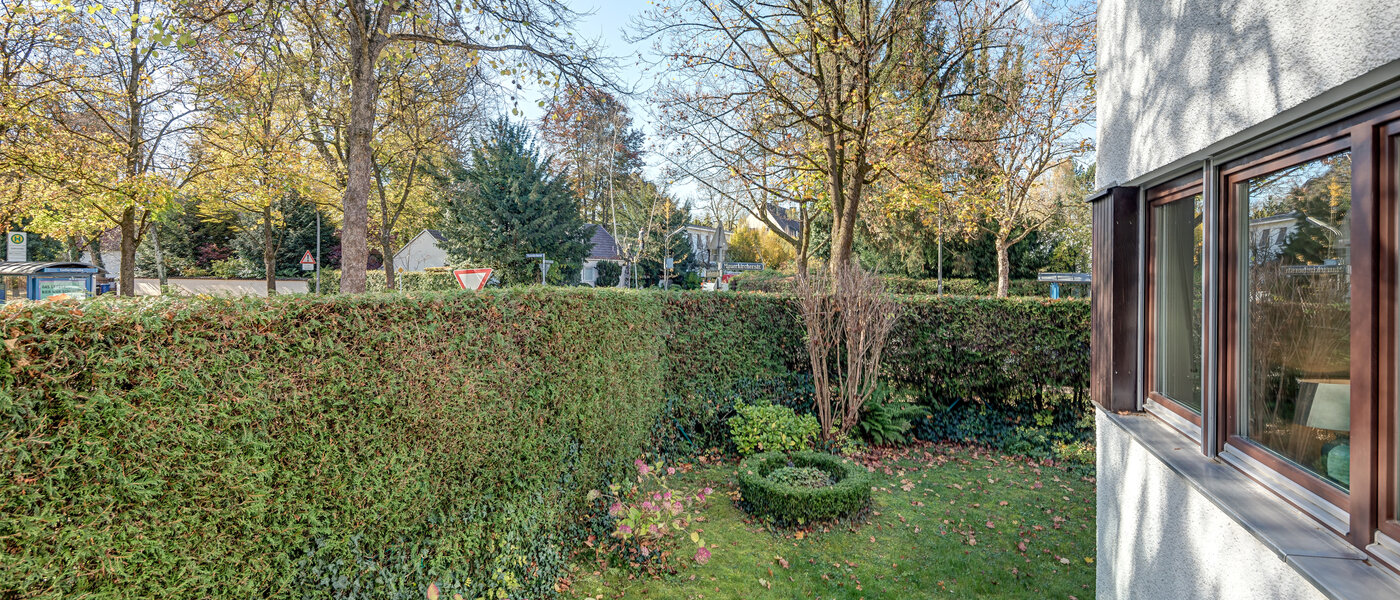 apartment München Herzogpark 01 garden 10801