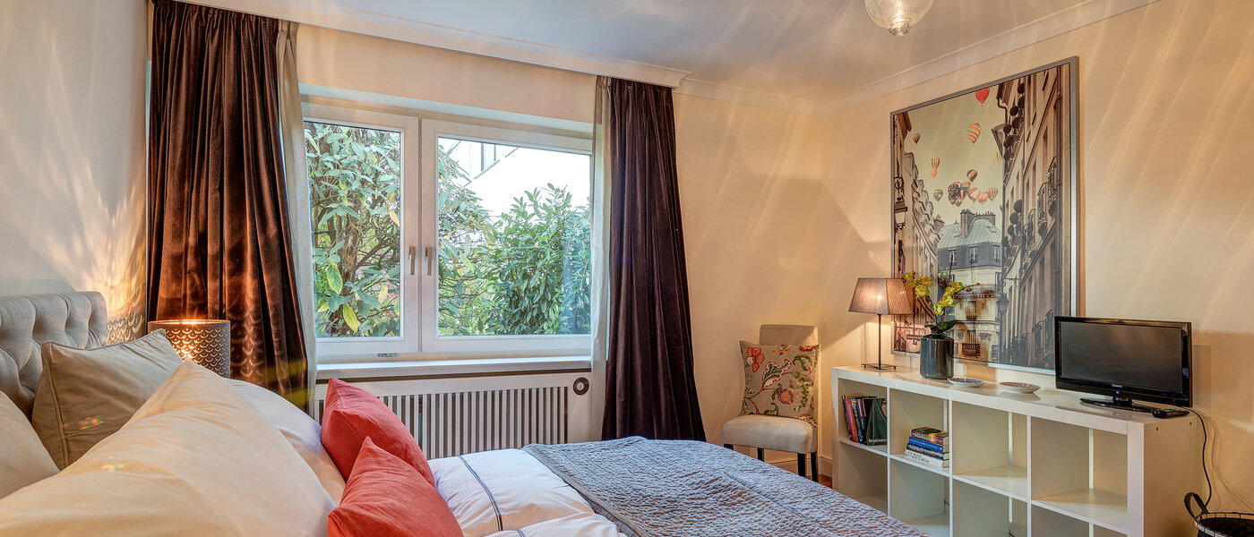 apartment München Herzogpark 02 2. sleeping area 10801