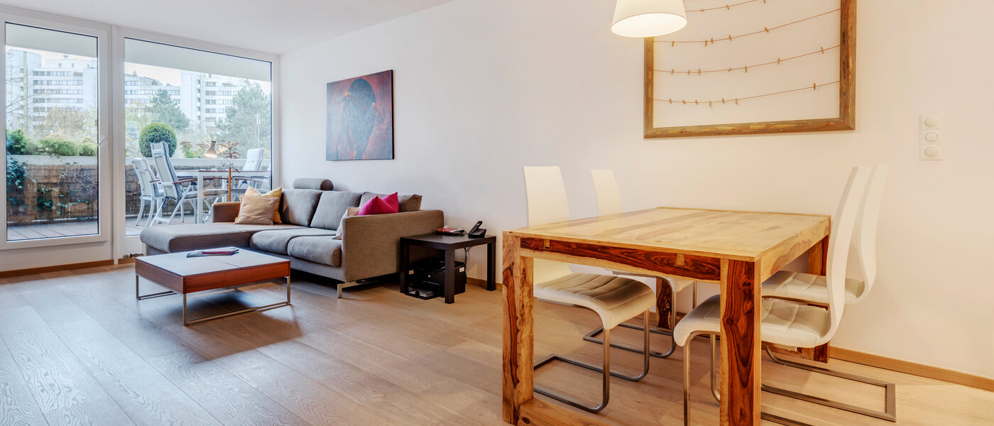 apartment München Olympiadorf 05 living room 10807