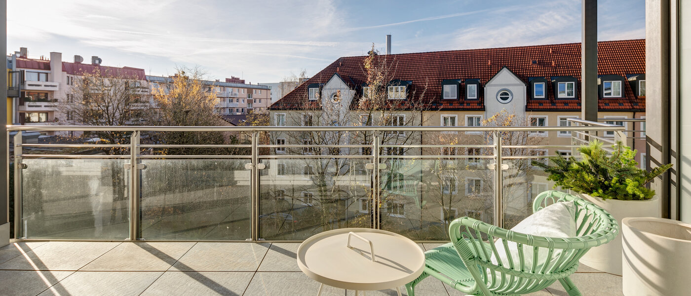 apartment München Schwabing-West (rund um den Hohenzollernplatz) 02 balcony 10823
