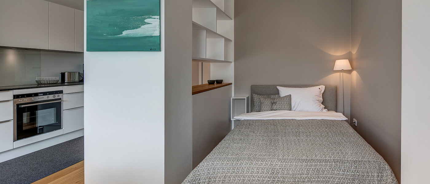 apartment München Schwabing-West (rund um den Hohenzollernplatz) 01 sleeping area 10823