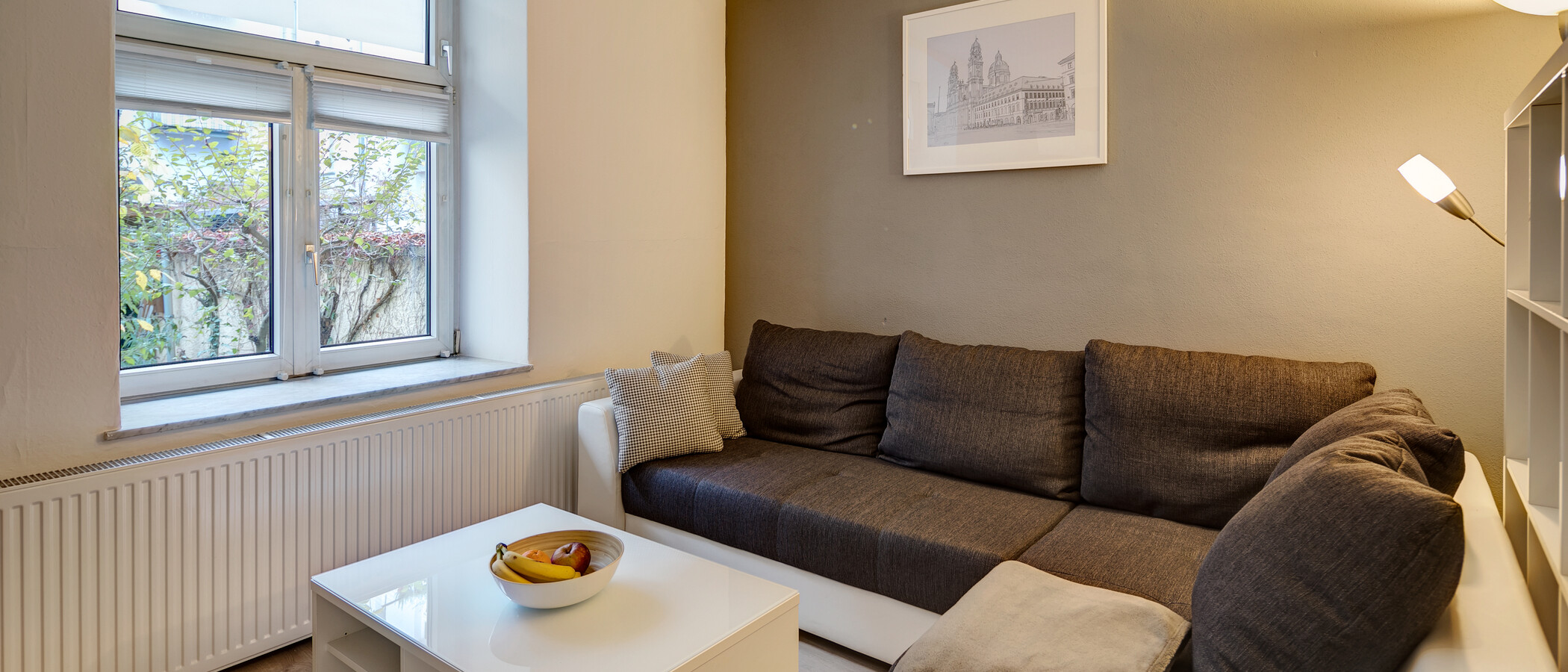 apartment München Isarvorstadt 01 living room 10829