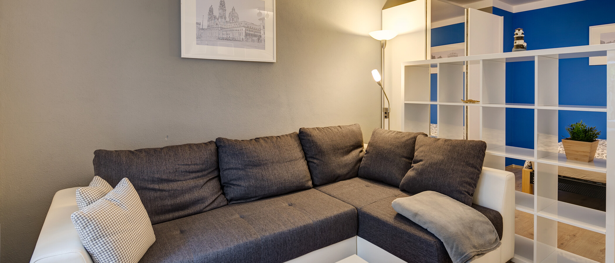 apartment München Isarvorstadt 02 living room 10829