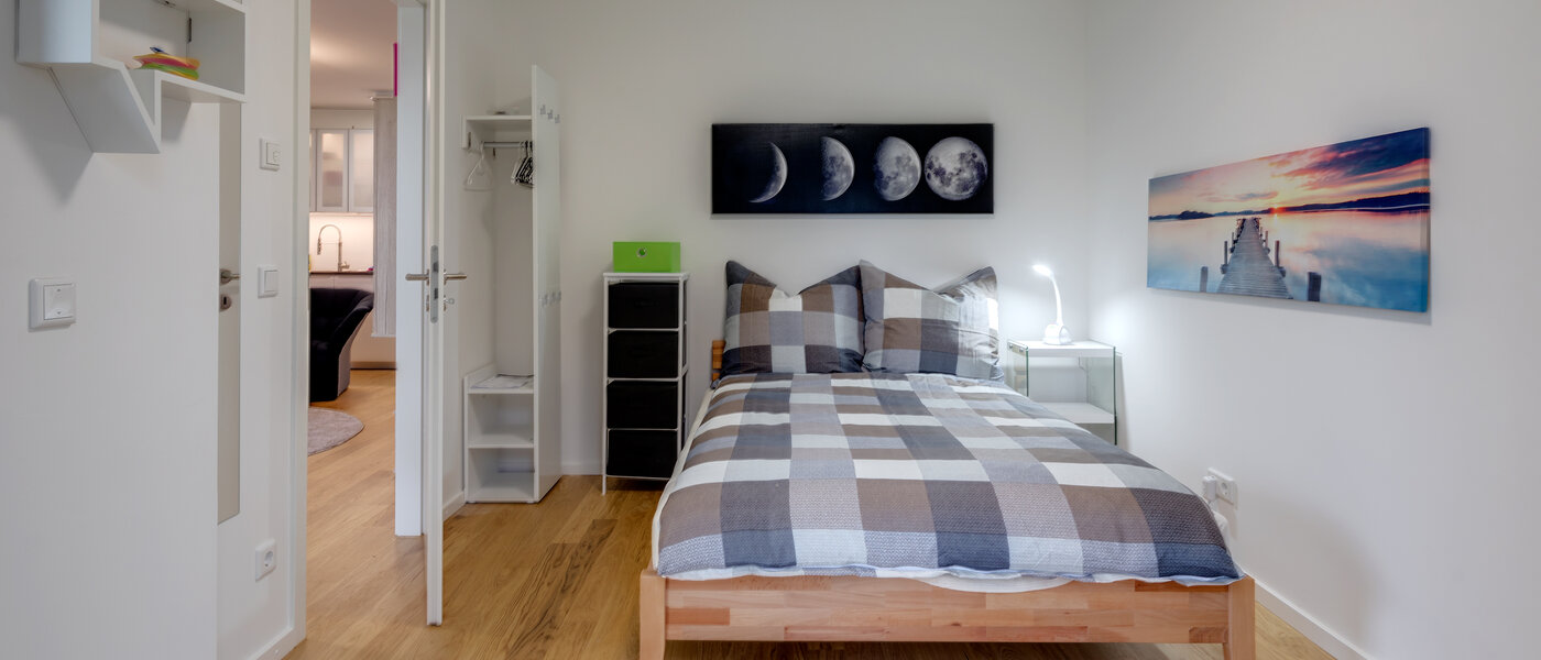 apartment München Parkstadt Bogenhausen 01 sleeping area 10839