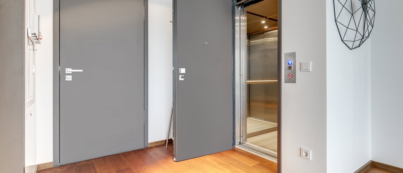 apartment München Nymphenburg 01 hall 10849