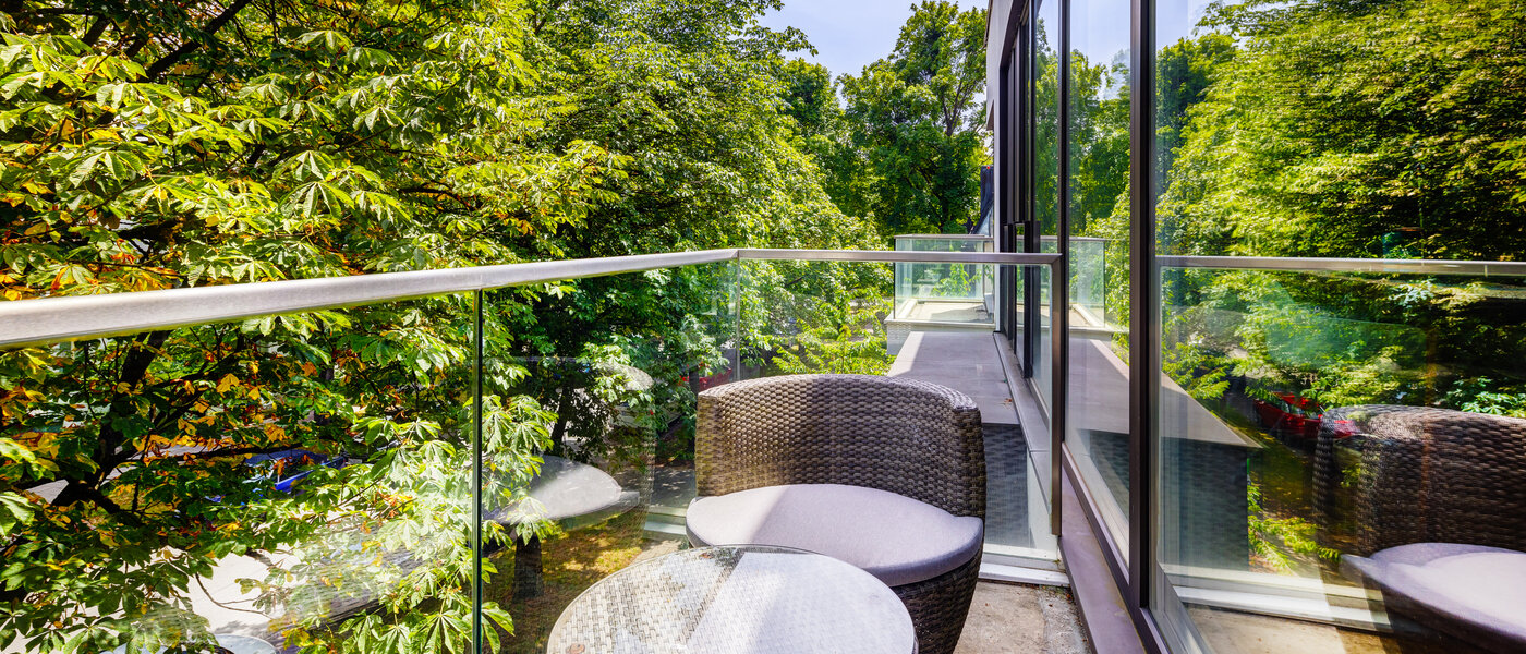 apartment München Nymphenburg 02 balcony 10849