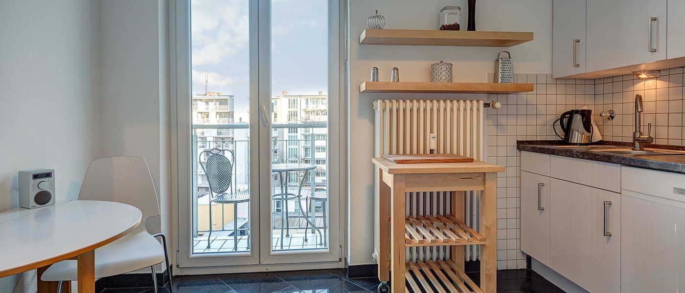 apartment München Schwabing (links der Leopoldstraße) 02 kitchen 10852