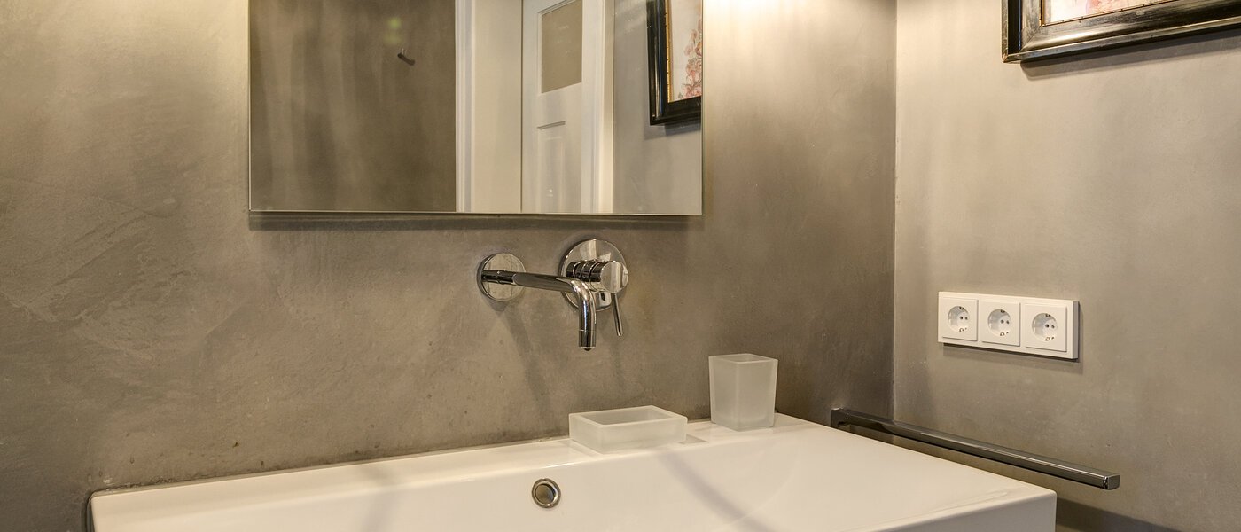 apartment München Nymphenburg-Gern 02 bathroom 10861