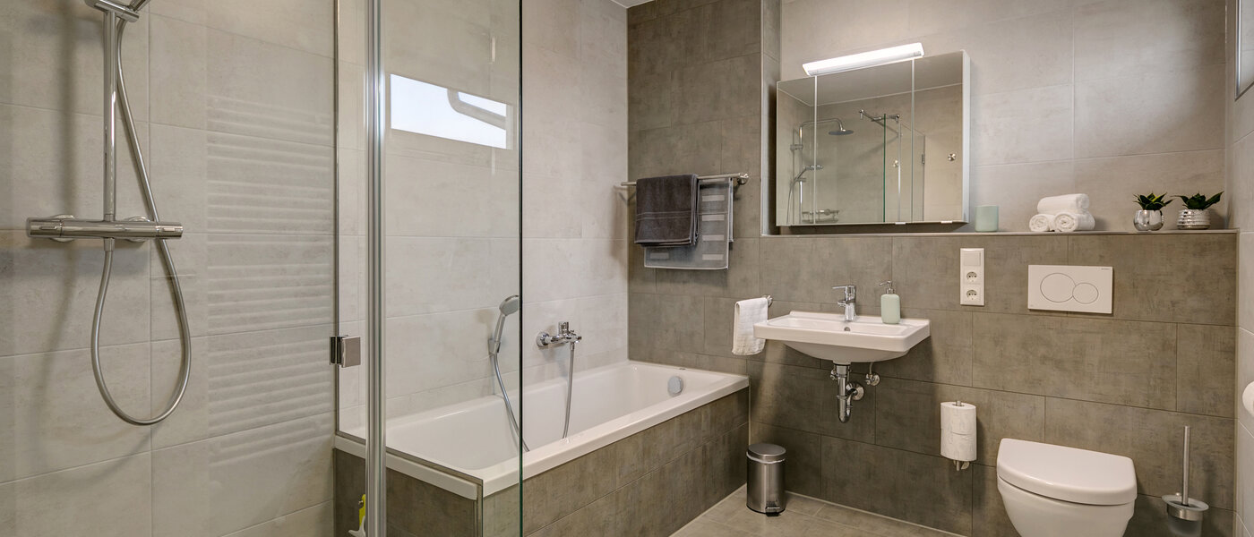 apartment Grasbrunn 01 bathroom 10864