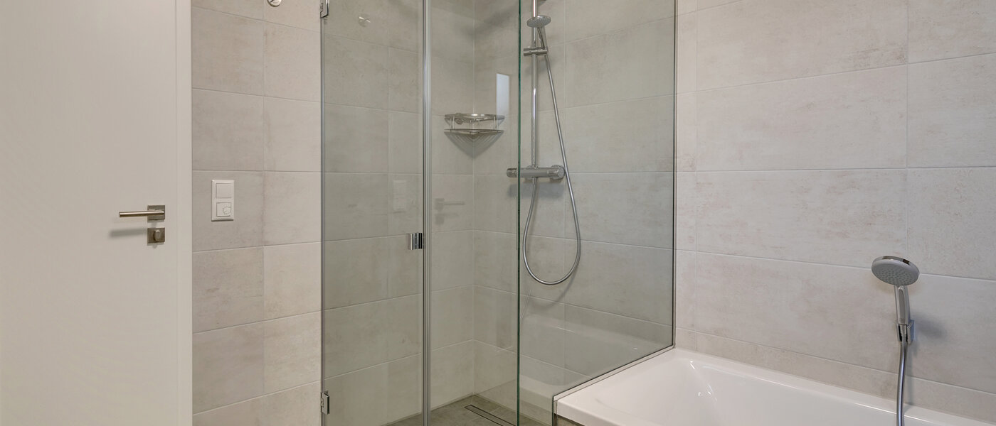 apartment Grasbrunn 02 bathroom 10864