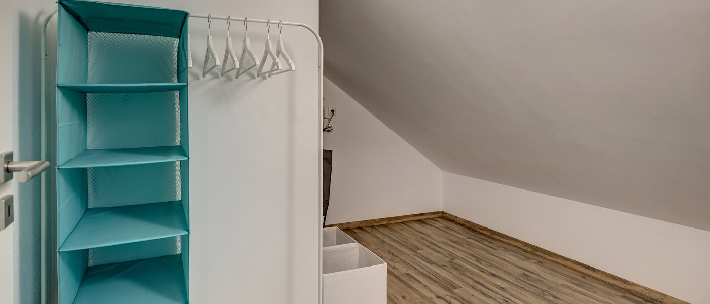 apartment Grasbrunn 01 storage room 10864