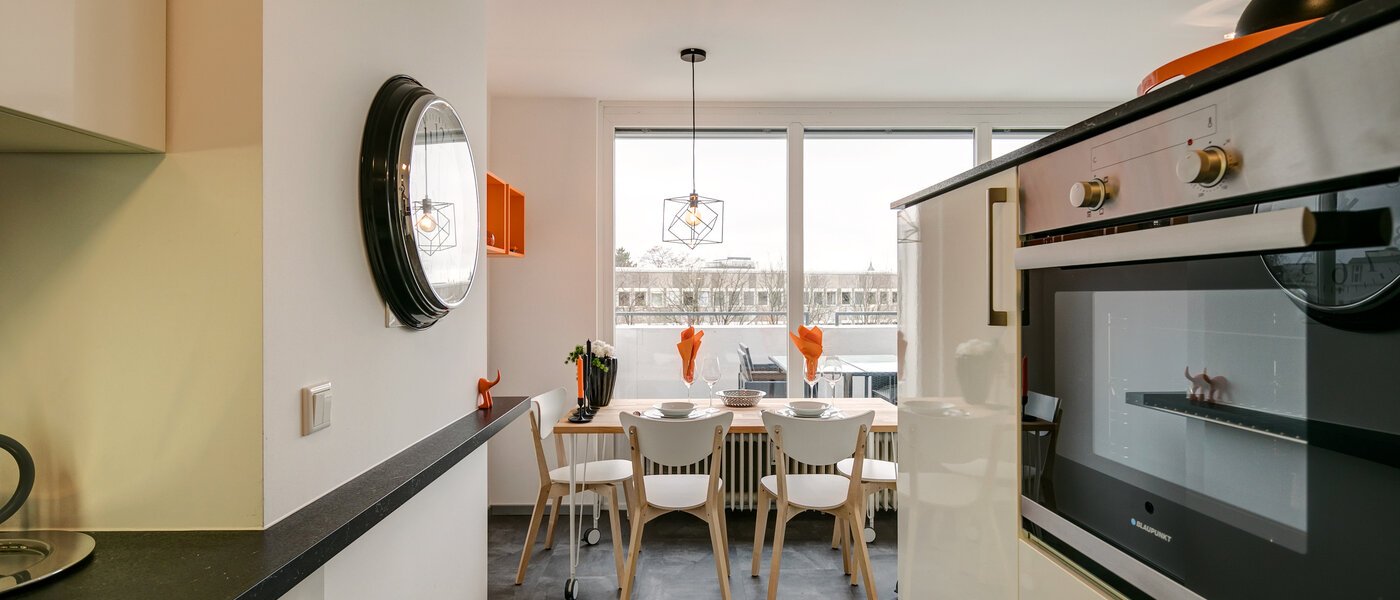 apartment München Neuhausen 03 kitchen 10865