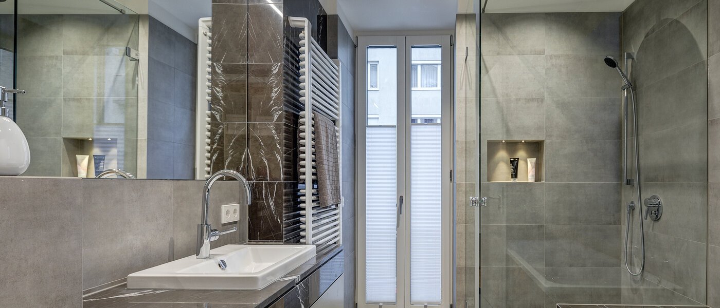 apartment München Maxvorstadt - Rund um den Josephplatz 01 bathroom 10866