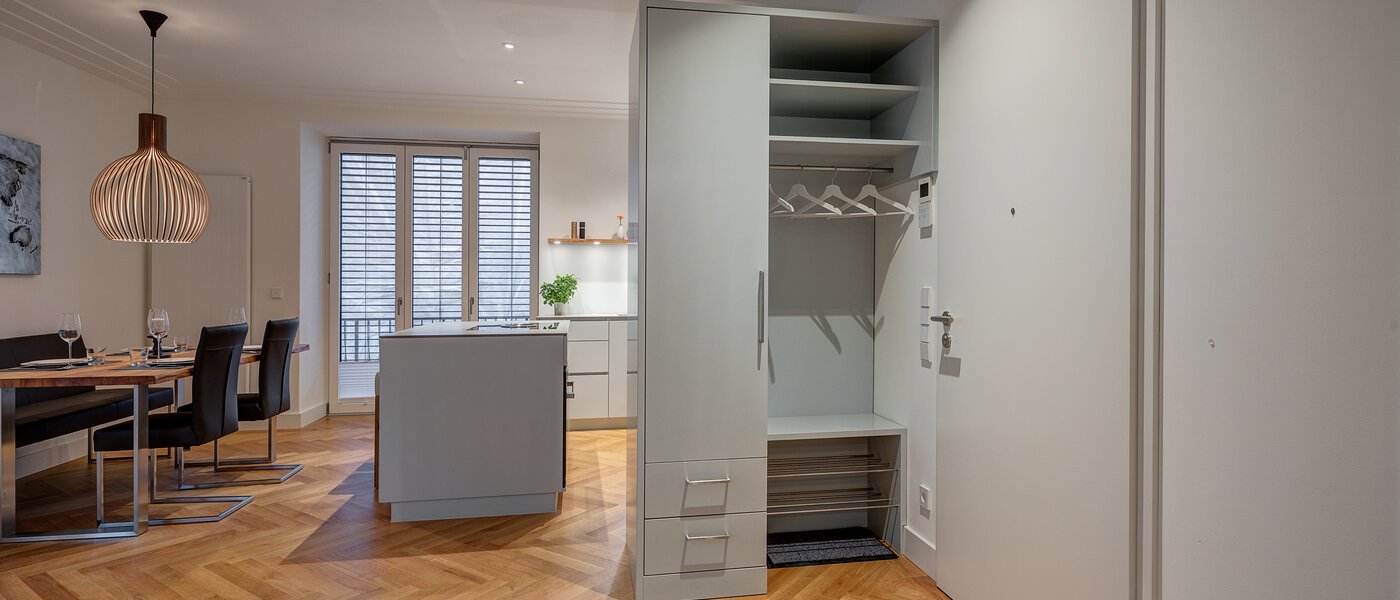 apartment München Maxvorstadt - Rund um den Josephplatz 05 living area 10866