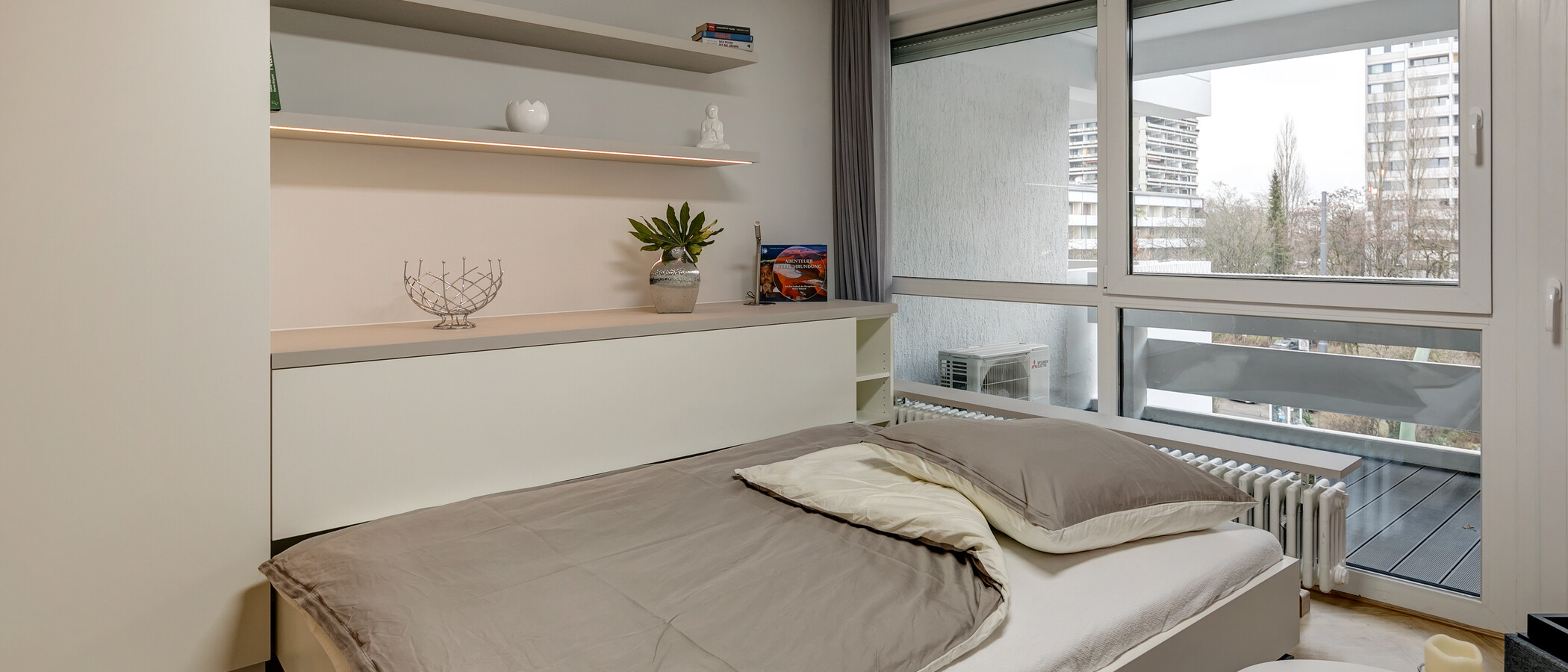 apartment München Schwabing-West 02 sleeping area 10867
