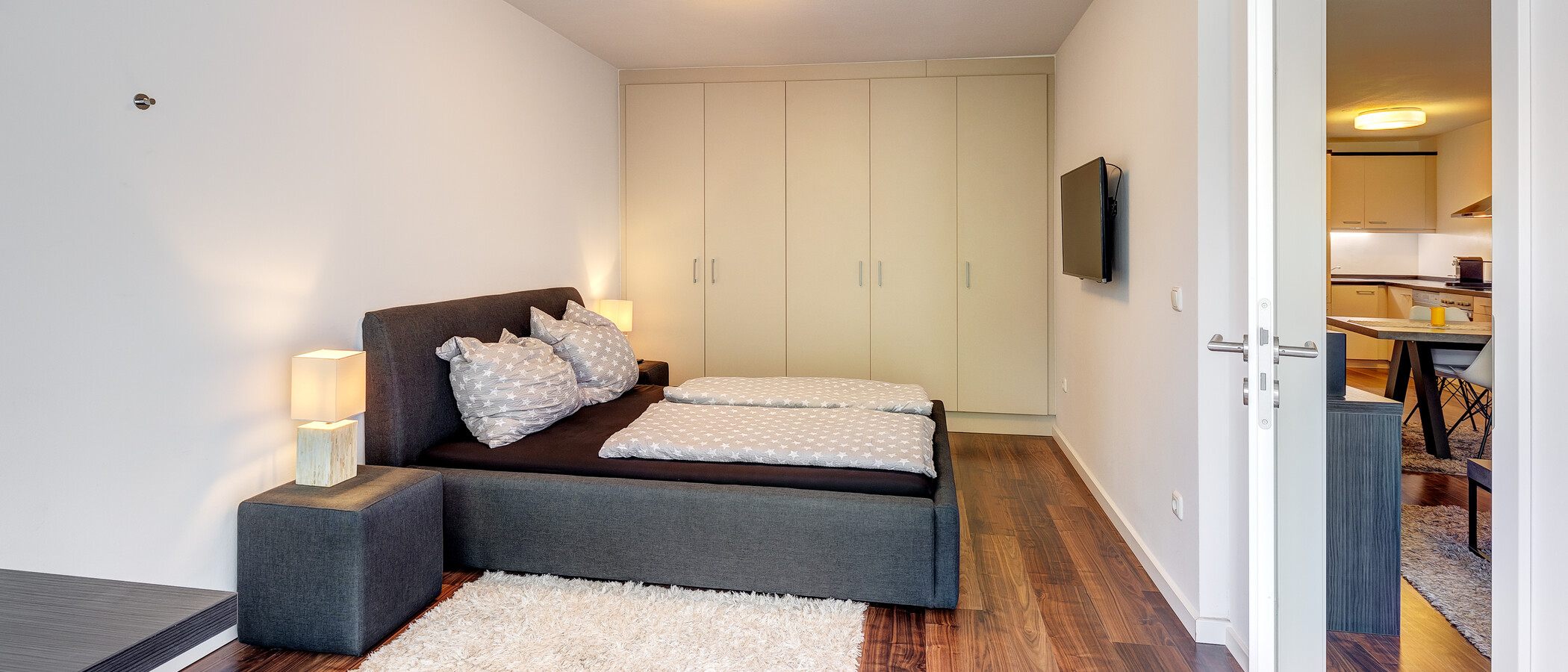 apartment München Maxvorstadt 01 bedroom 10870