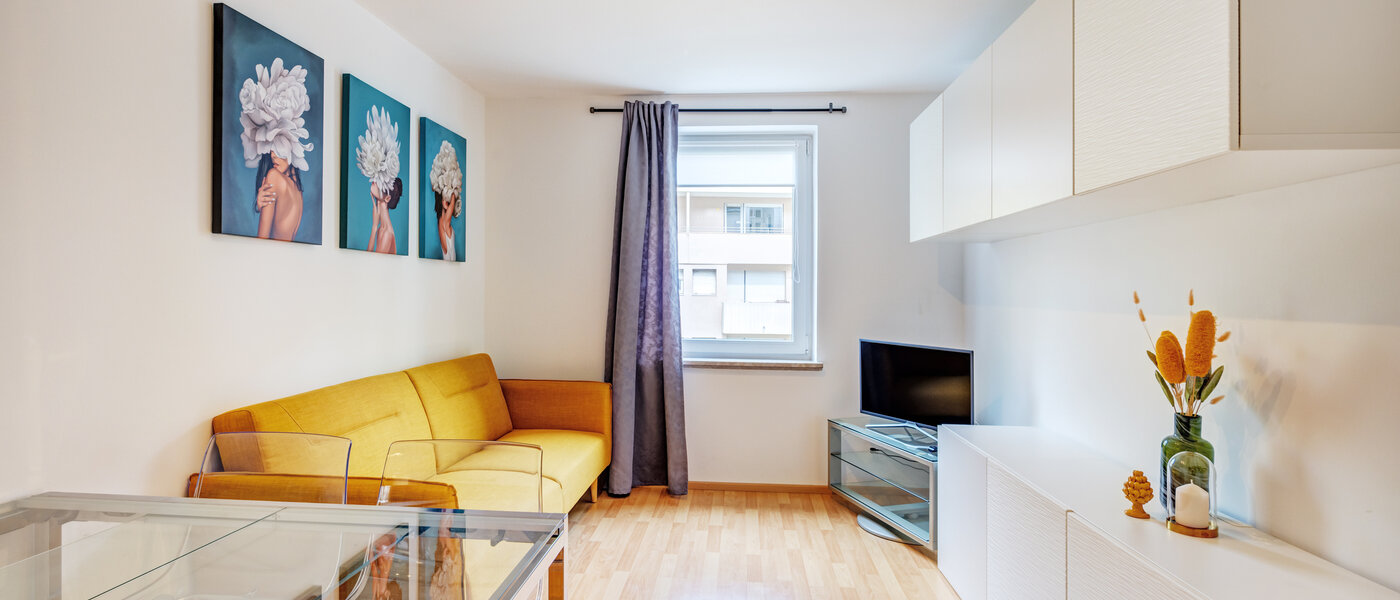 apartment München Schwabing-West (rund um den Hohenzollernplatz) 01 living area 10889