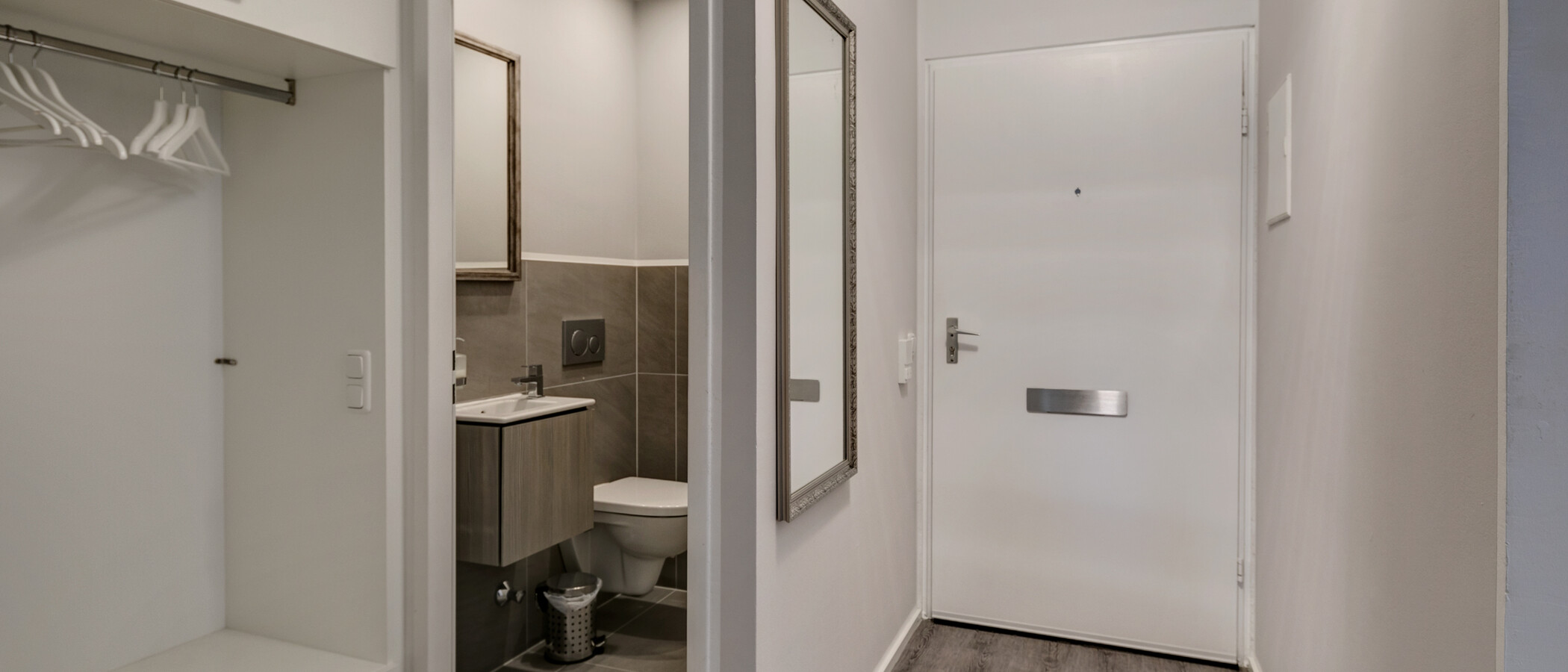 apartment München Schwabing (rechts der Leopoldstraße) 01 hall 10897