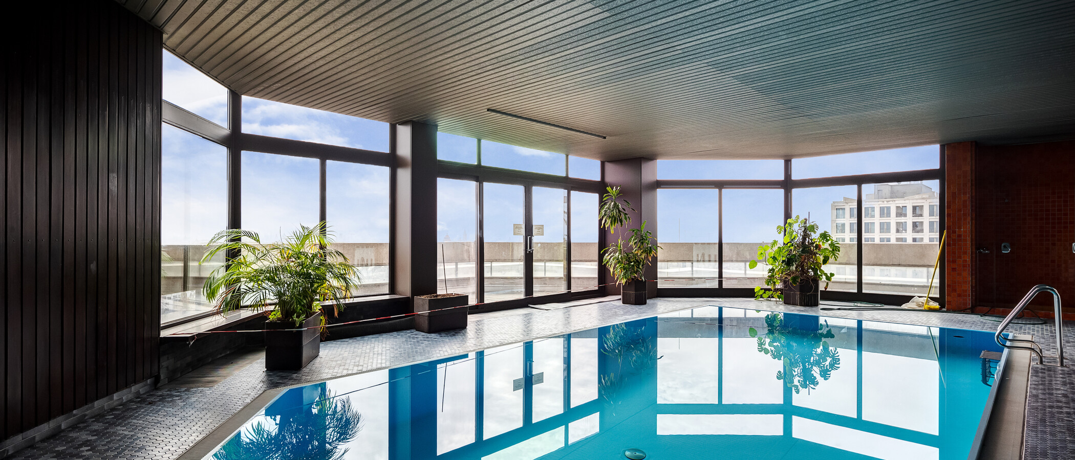 apartment München Schwabing (rechts der Leopoldstraße) 02 pool 10897