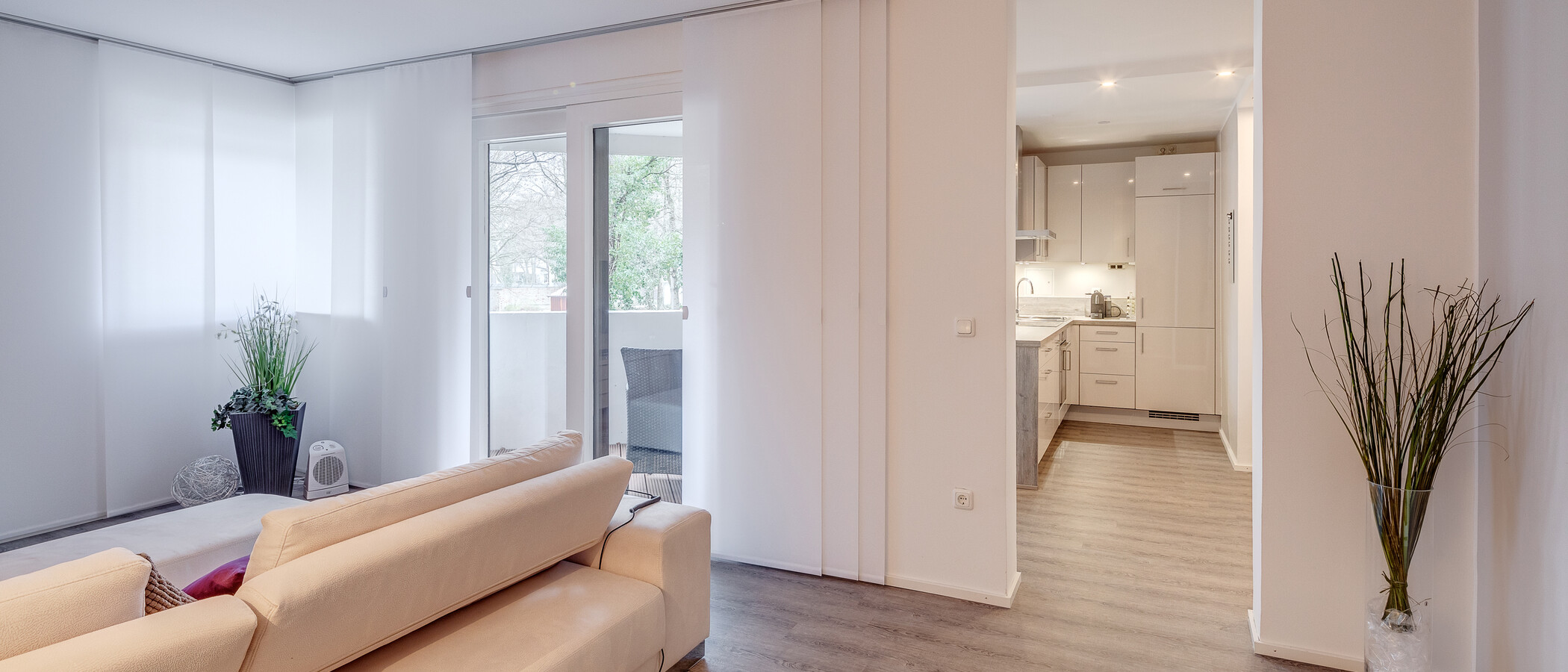 apartment München Schwabing (rechts der Leopoldstraße) 05 living area 10897