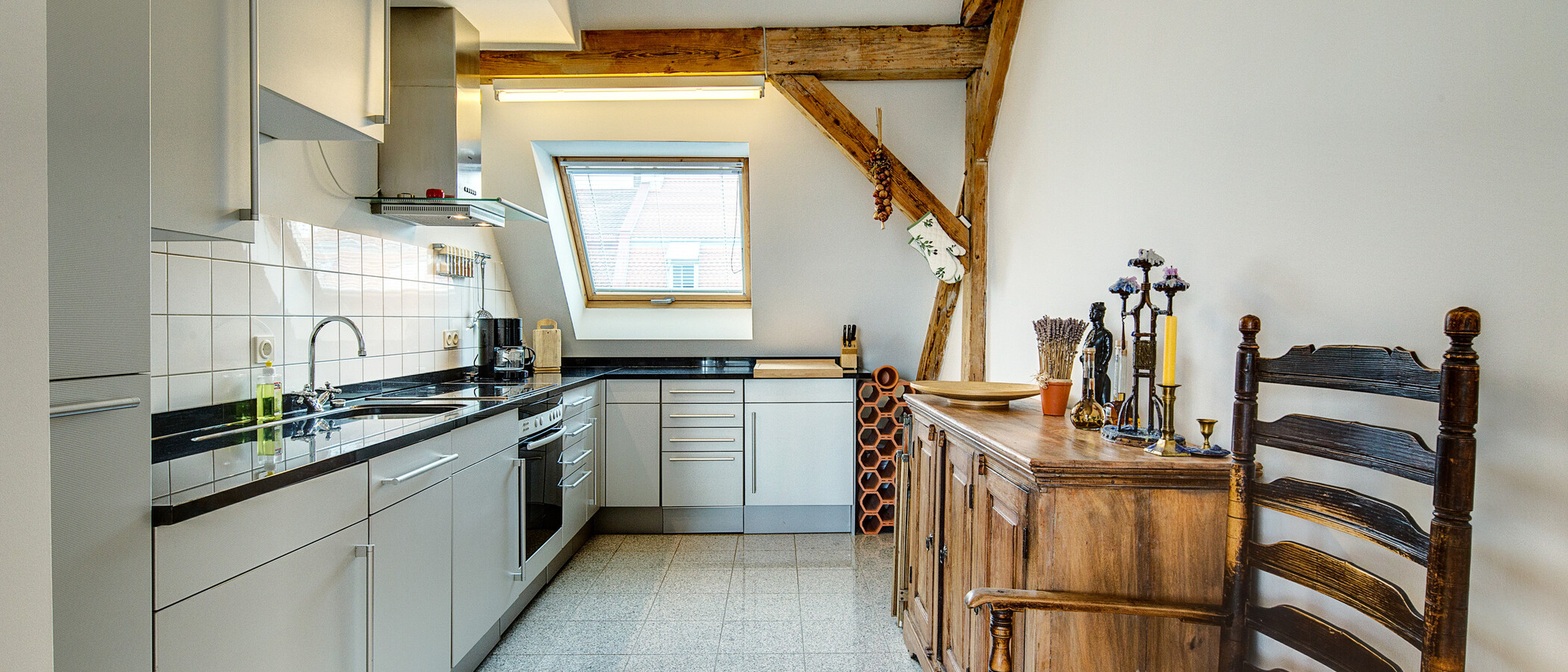 gallery apartment  München Schwabing (links der Leopoldstraße) 01 kitchen 1090