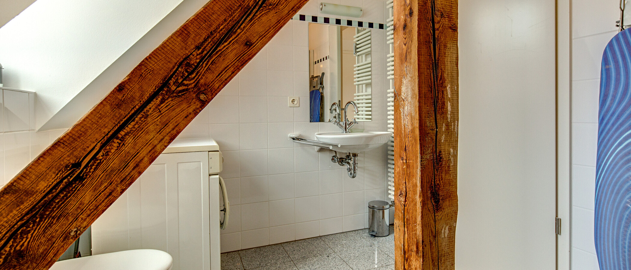 gallery apartment  München Schwabing (links der Leopoldstraße) 03 bathroom 1090