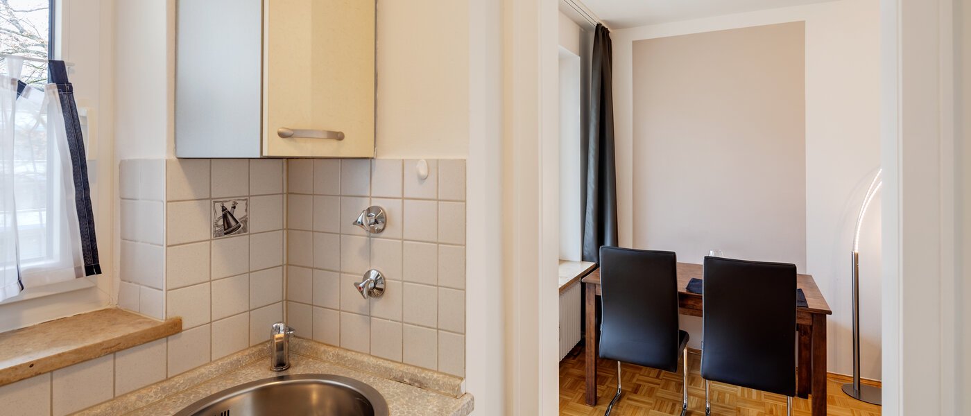 apartment München Cosimapark 02 kitchen 10901