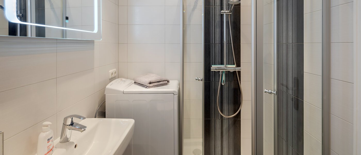 apartment München Cosimapark 02 bathroom 10901