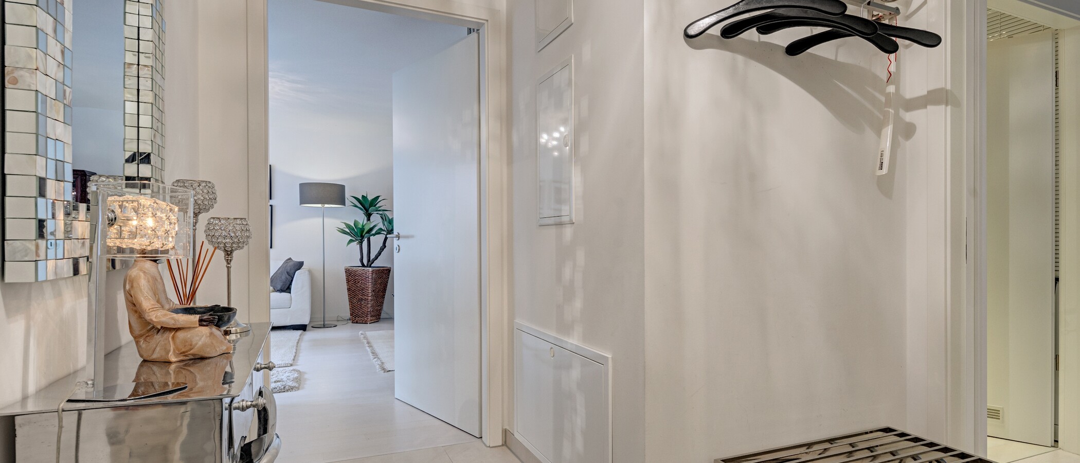 apartment München Schwabing-Georgenschwaige 02 hall 10906