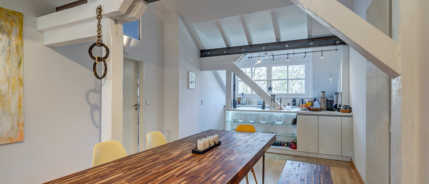 attic apartment München Pullach im Isartal 01 dining 10907