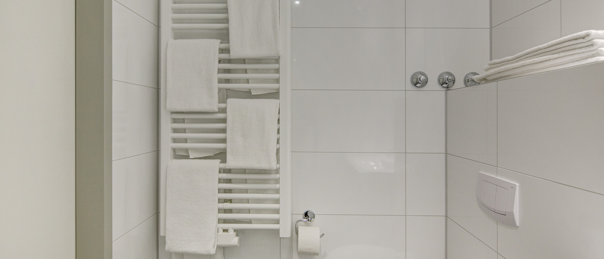 apartment Ismaning 04 bathroom 10910