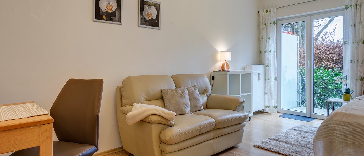 apartment München Haidhausen 02 living area 10914