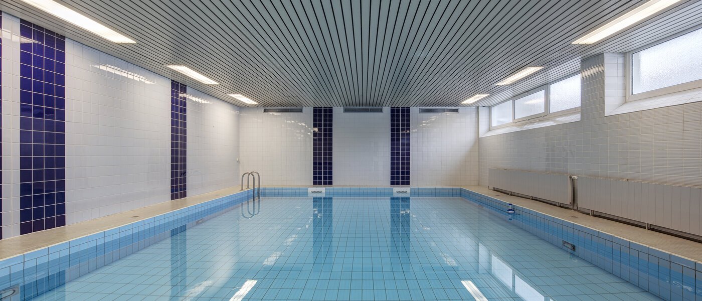 apartment München Westpark 02 pool 10928